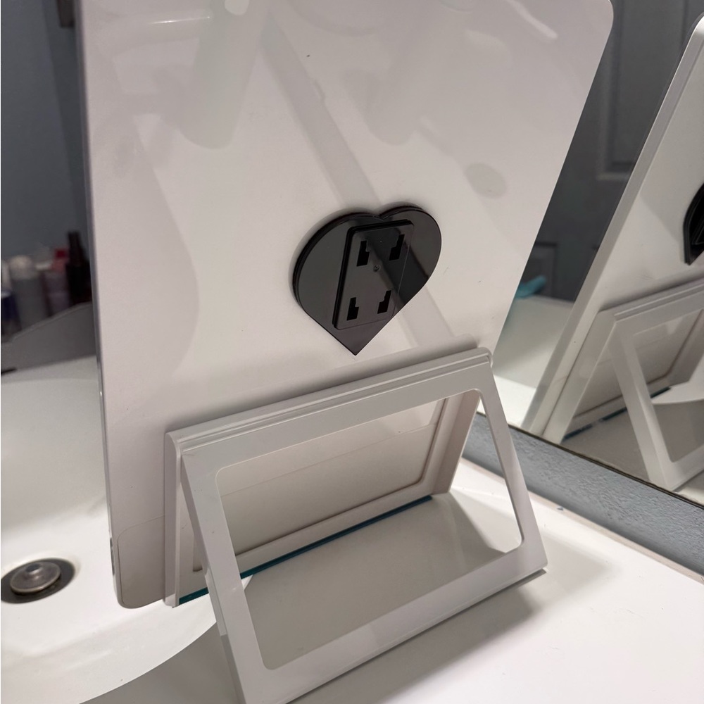 Riki Bluetooth Smart Mirror - Picture 5 of 5